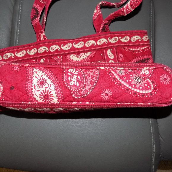 Vera Bradley Mesa Red Handbag Retired July 2008 - Picture 3 of 4